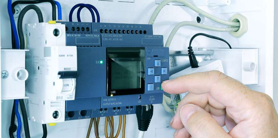 Siemens PLC Programming for Press Machine Safety: Two‑Hand Control Logic Explained
